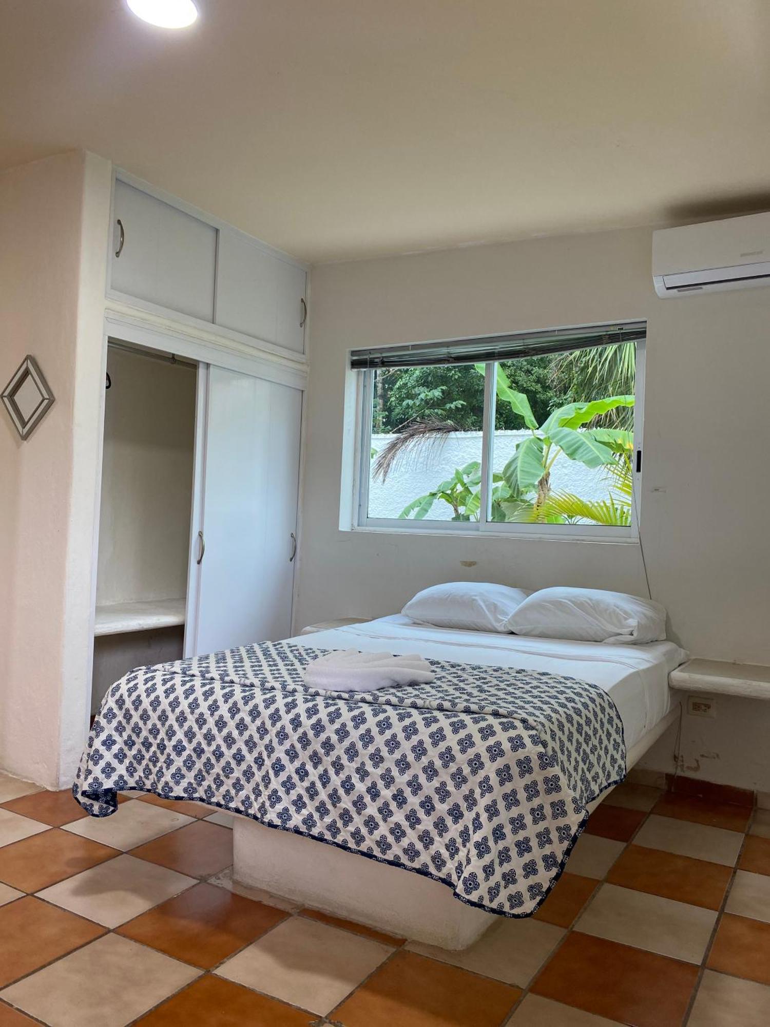Hotel Dos Mundos, Isla كوزوميل المظهر الخارجي الصورة